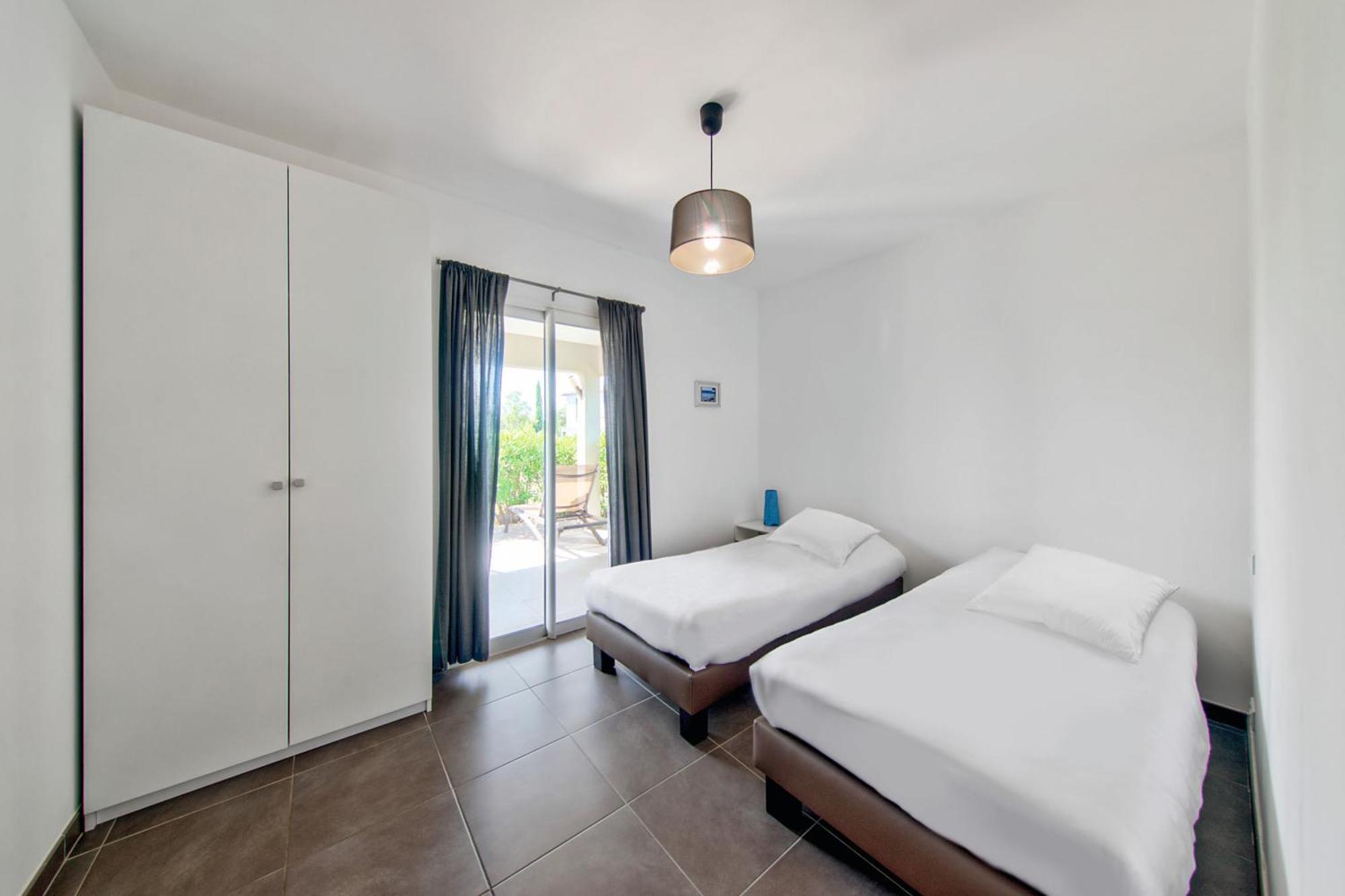 Residence Pierre & Vacances Premium Les Villas De Porto-Vecchio Exterior photo