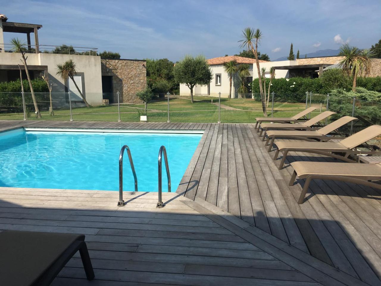 Residence Pierre & Vacances Premium Les Villas De Porto-Vecchio Exterior photo
